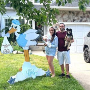 Happy Family with Birth Announcement Stork Lawn Sign